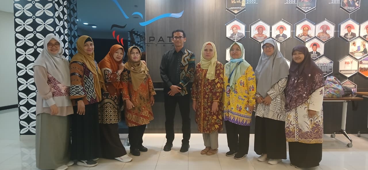 Kepedulian Sosial dan Lingkungan