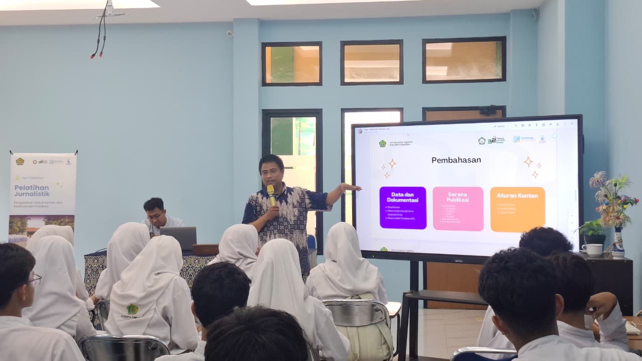 Literasi dan Publikasi Siswa